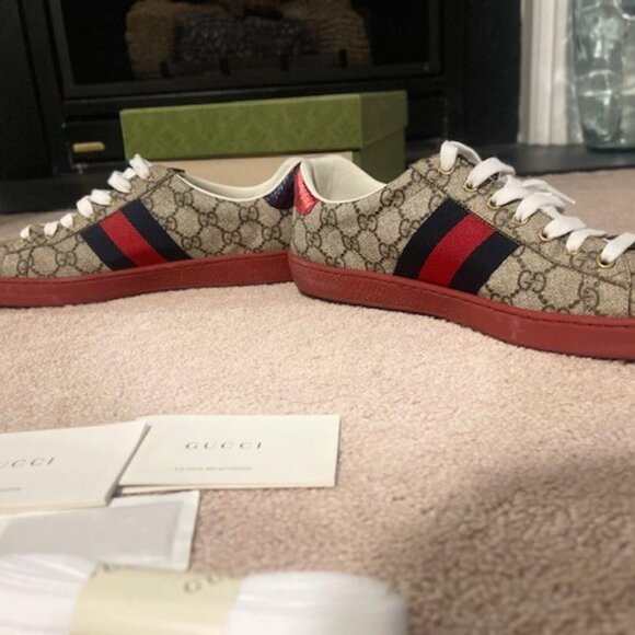 GUCCI SHOES - Picture 6 of 8